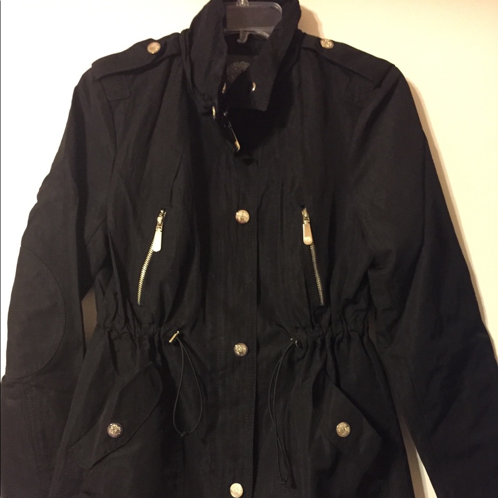 Vince Camuto light jacket